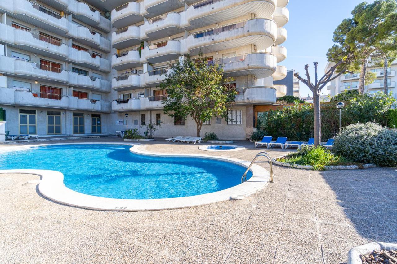 Playa-Piscina-Port Aventura4 Appartement Salou Buitenkant foto