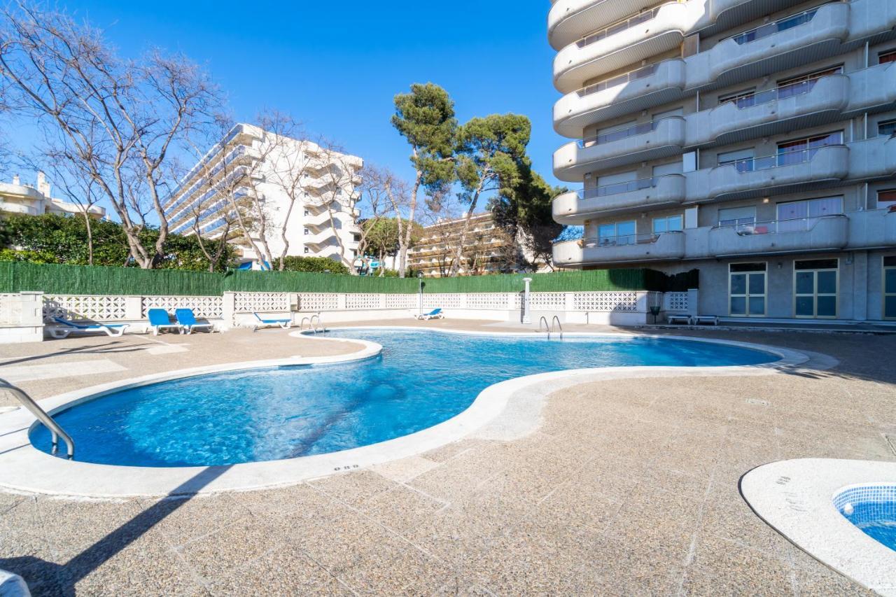 Playa-Piscina-Port Aventura4 Appartement Salou Buitenkant foto
