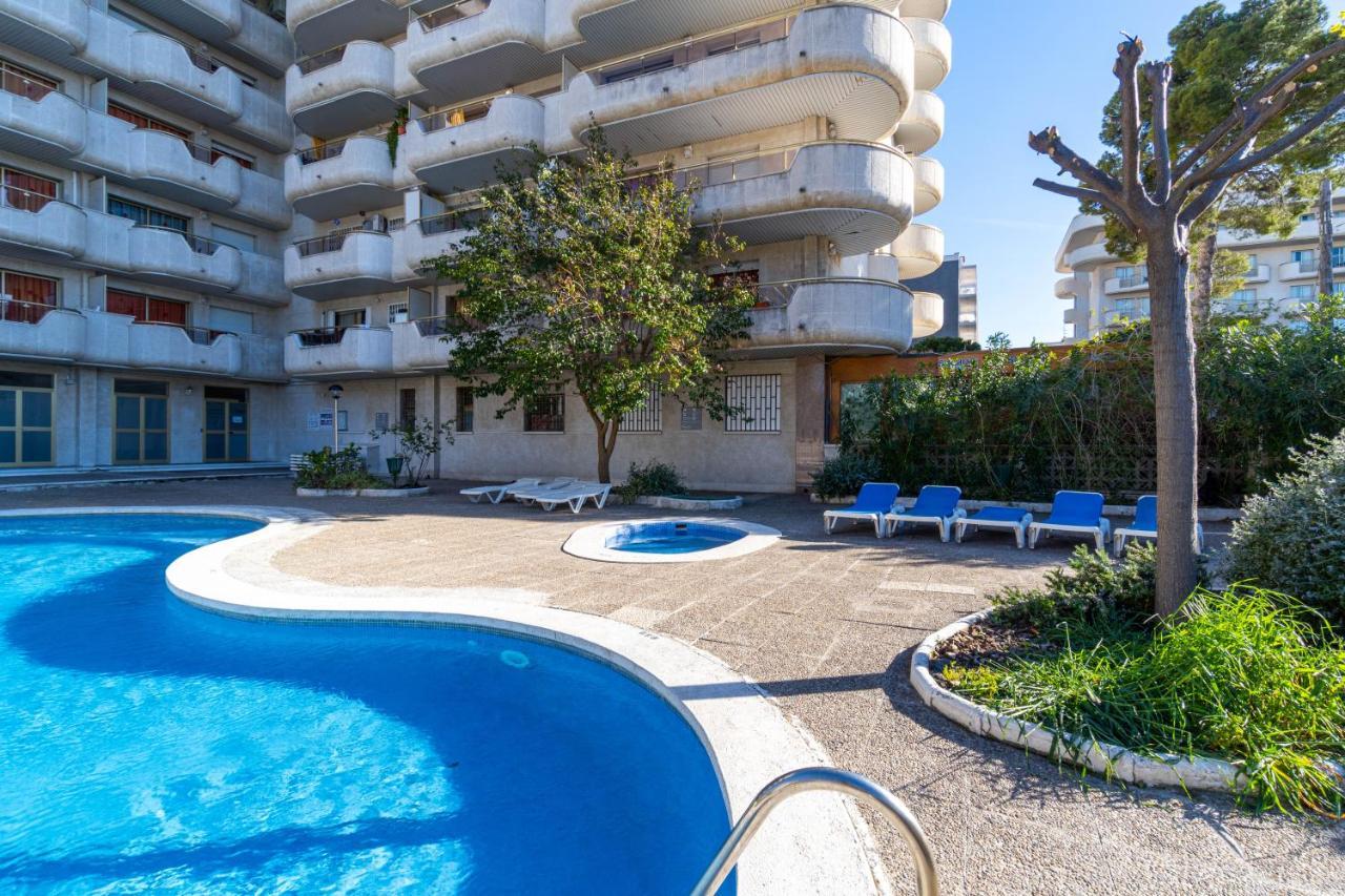 Playa-Piscina-Port Aventura4 Appartement Salou Buitenkant foto